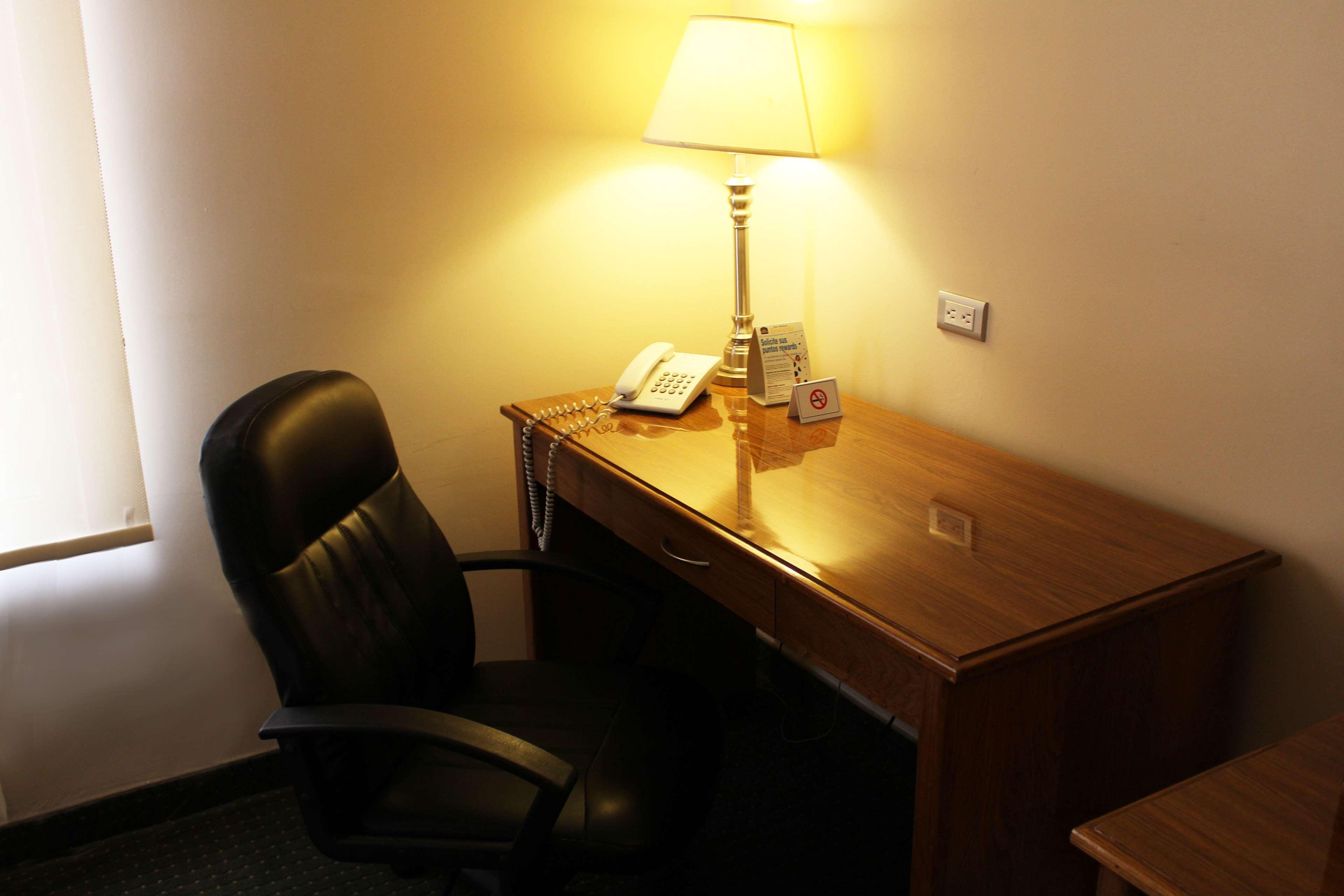 Best Western Plus Chihuahua Aeropuerto Εξωτερικό φωτογραφία