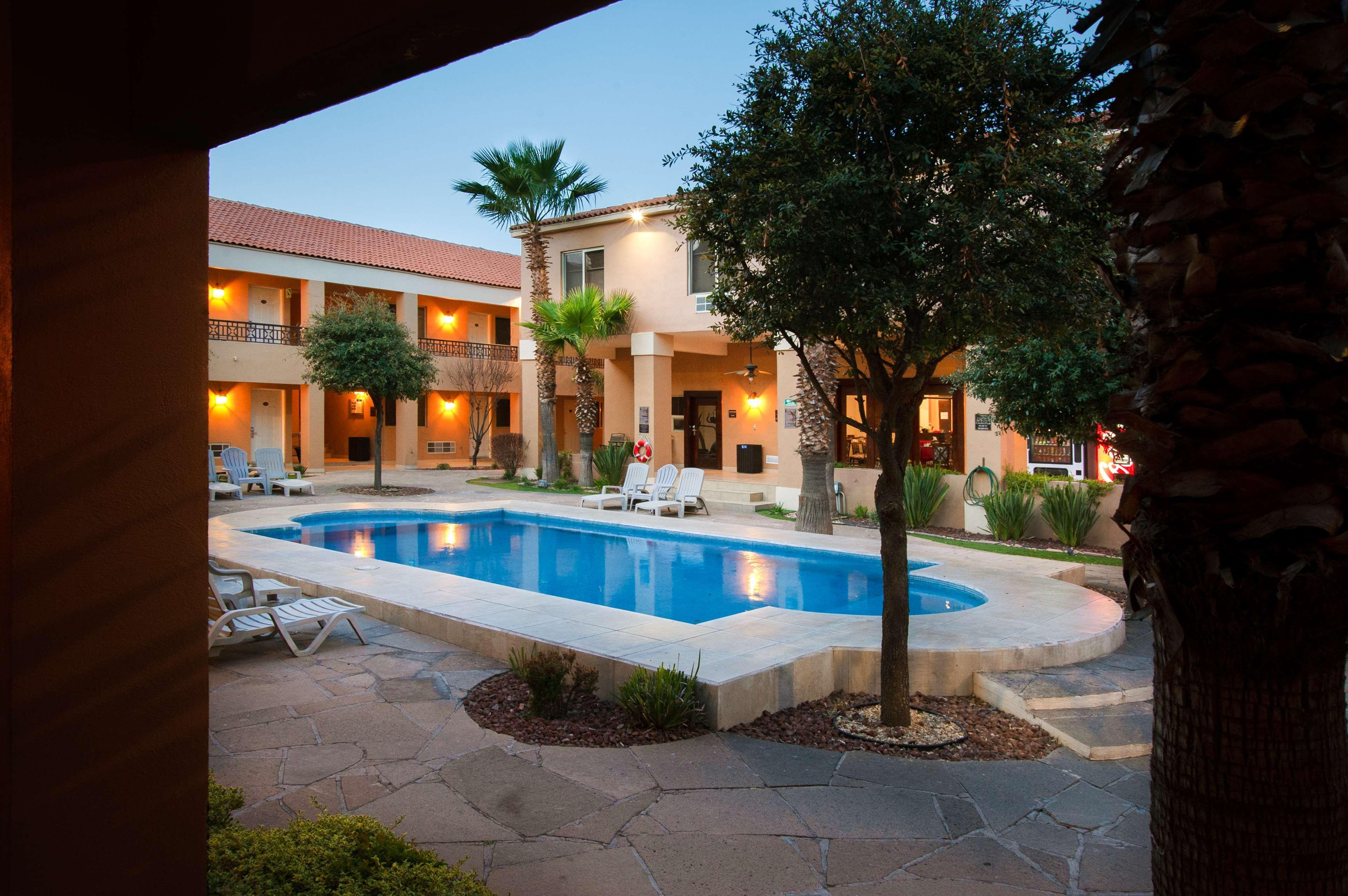 Best Western Plus Chihuahua Aeropuerto Εξωτερικό φωτογραφία